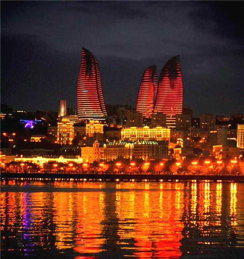 La Villa Hotel Old Baku Exterior photo